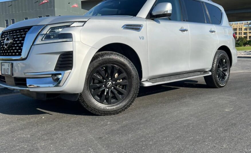Nissan patrol Platinum